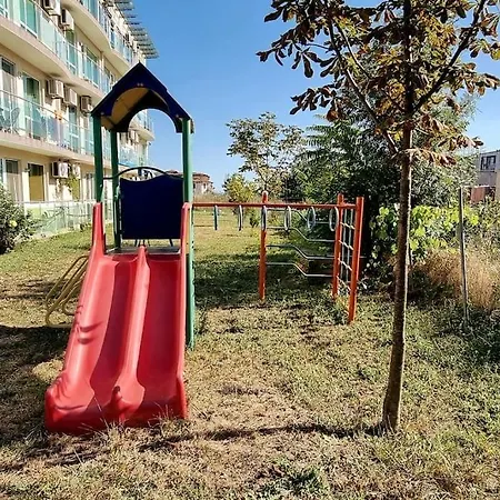 уютен близо до морето Igroeg